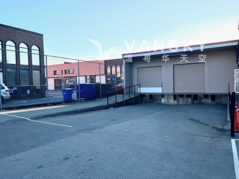 250221205843_loading dock.jpg